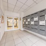 4 Le Loki - Tramway - Wifi * Κλερμόν Φεράν